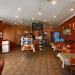 耶尼酒店