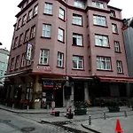 酒店 耶尼酒店 2*